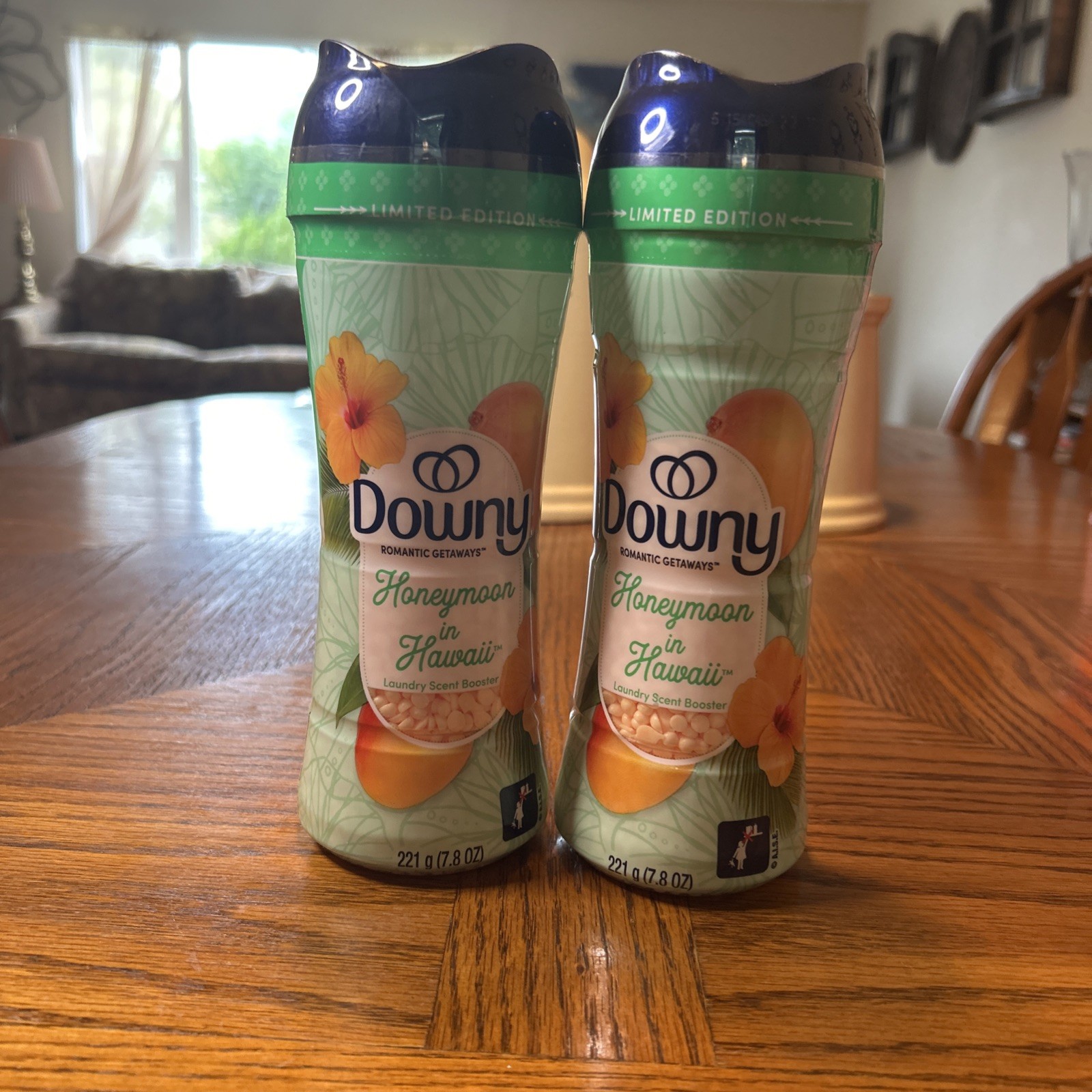 2x Downy Romantic Getaways “Honeymoon in Hawaii” Laundry Scent Booster 7.8oz