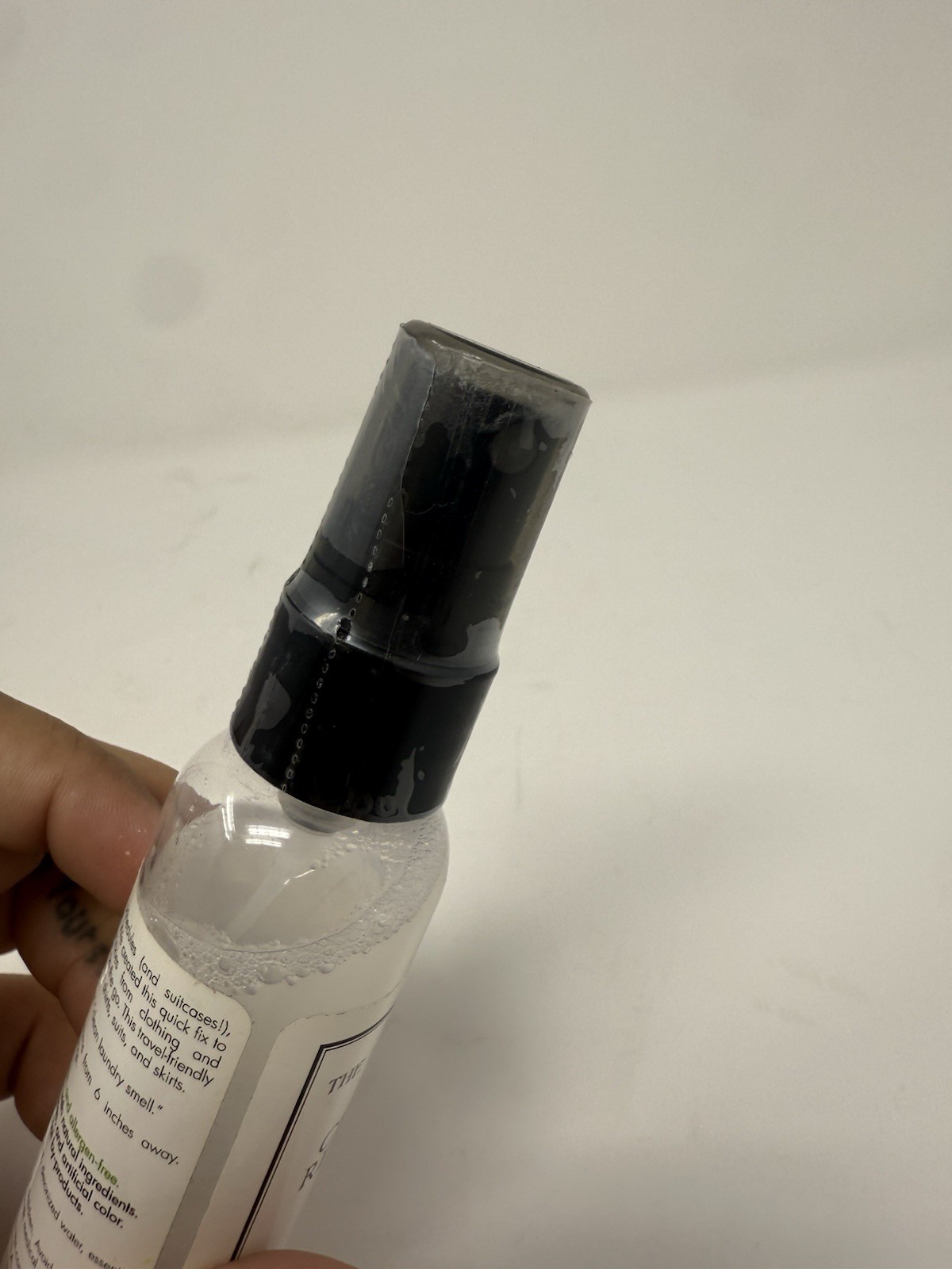 NEW The Laundress New York CREASE RELEASE Classic Fabric Wrinkle Remover 2 Fl Oz