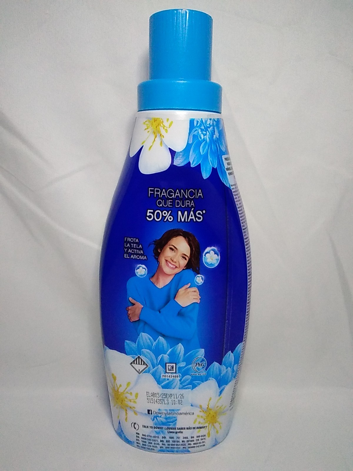 Downy Brisa Fresca Fabric Softener 27.1 fl oz Concentrated Fresh Floral Scent