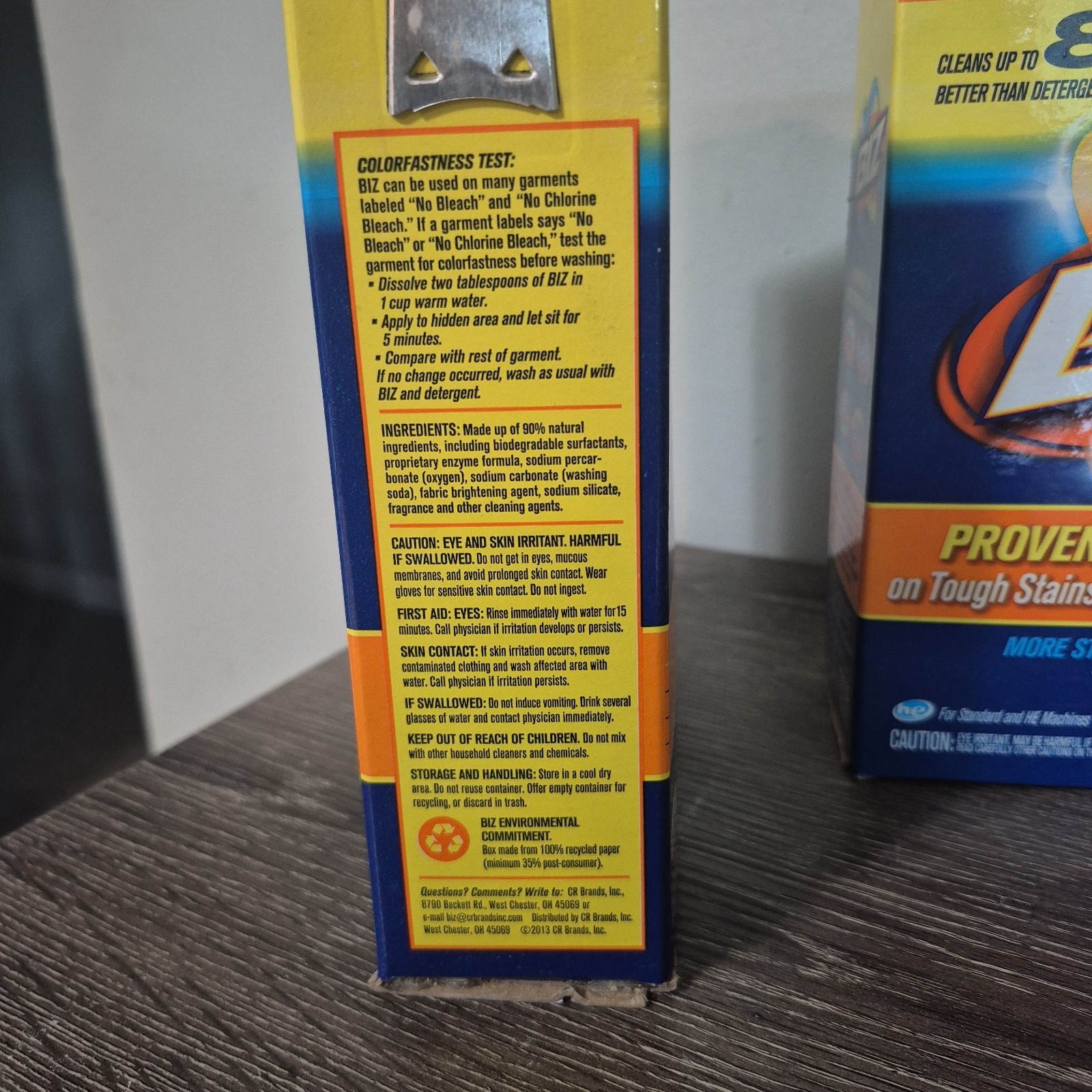 BIZ 37.5 oz Powder Laundry Detergent