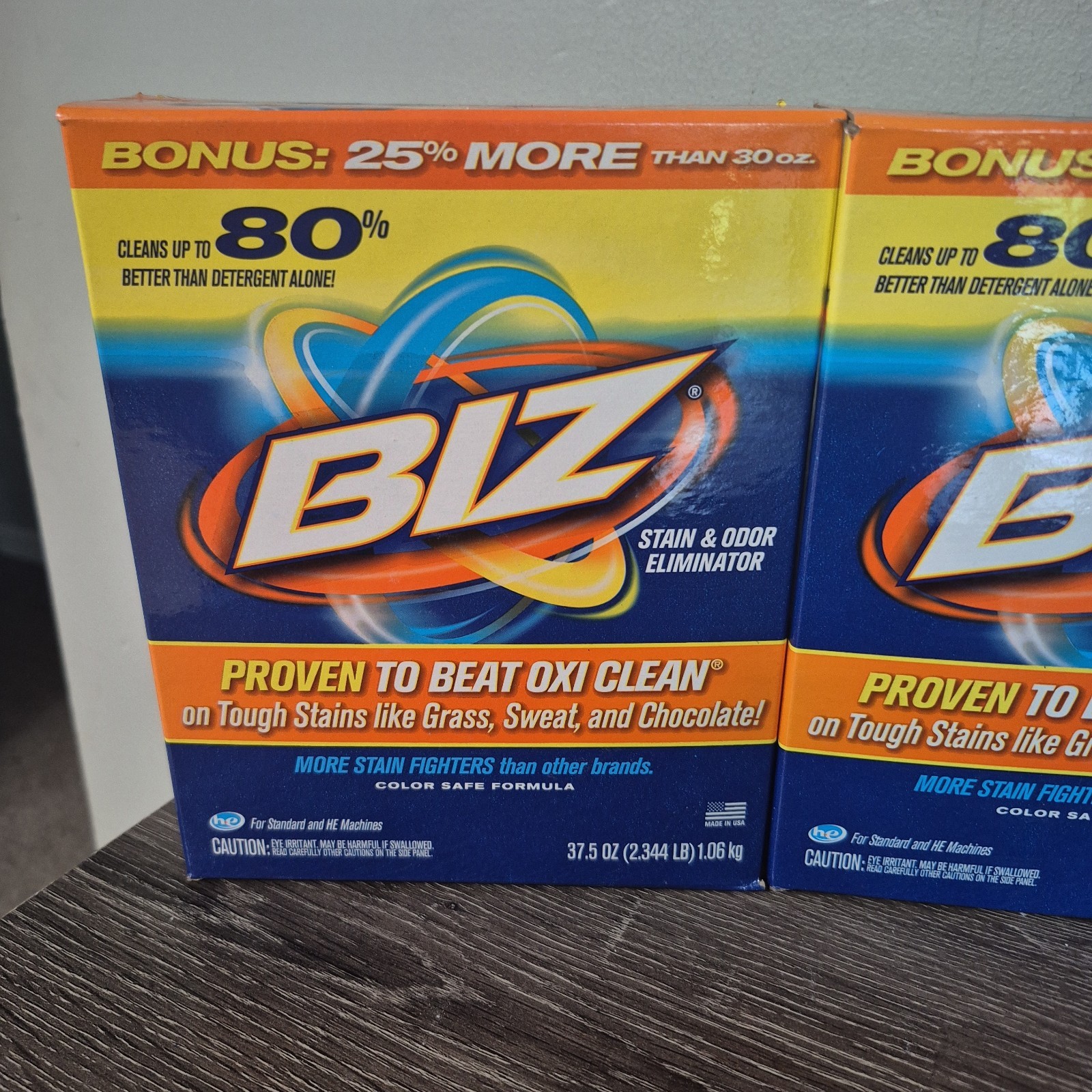 BIZ 37.5 oz Powder Laundry Detergent
