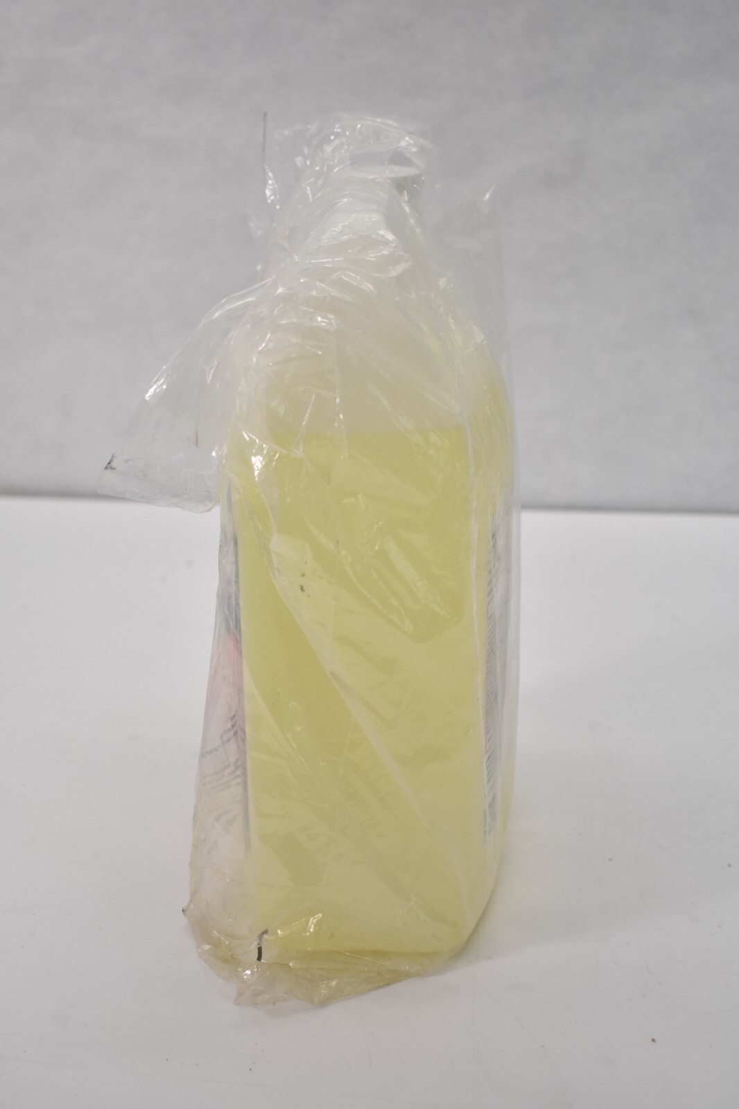 Microfiber Refresh Concentrated Detergent 1 Gallon Bottle 122801 Heavy Duty