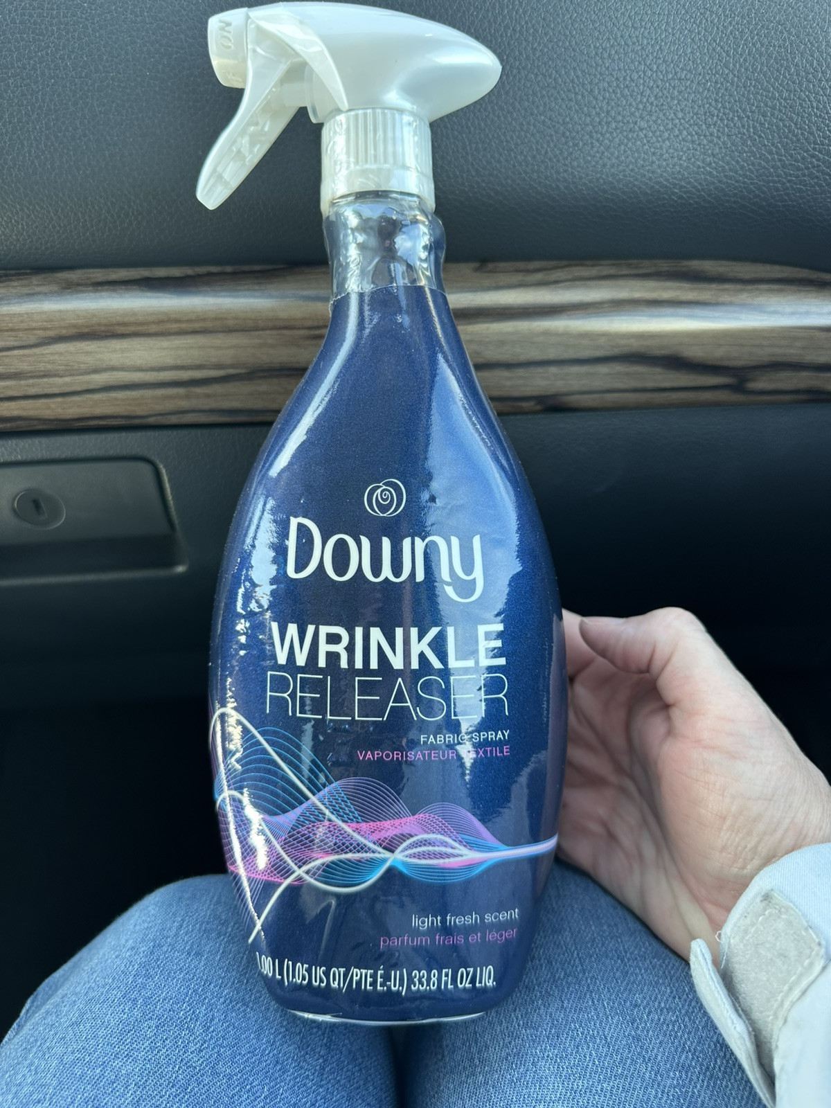 Downy Wrinkle Releaser Spray, Odor Eliminator & Fabric Refresher,33.8 Oz,4 Pack