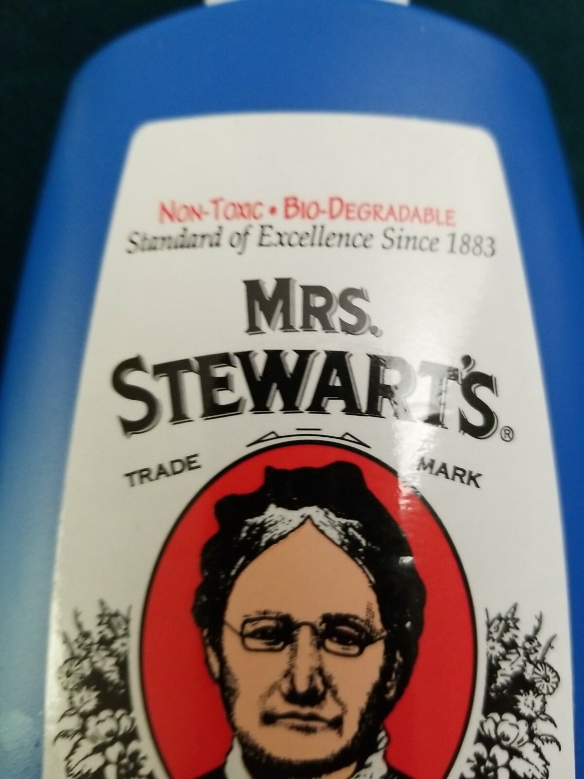 2 Mrs. Stewart’s Concentrated Liquid Bluing 8 fl oz Whiten Clothes & Pets safely