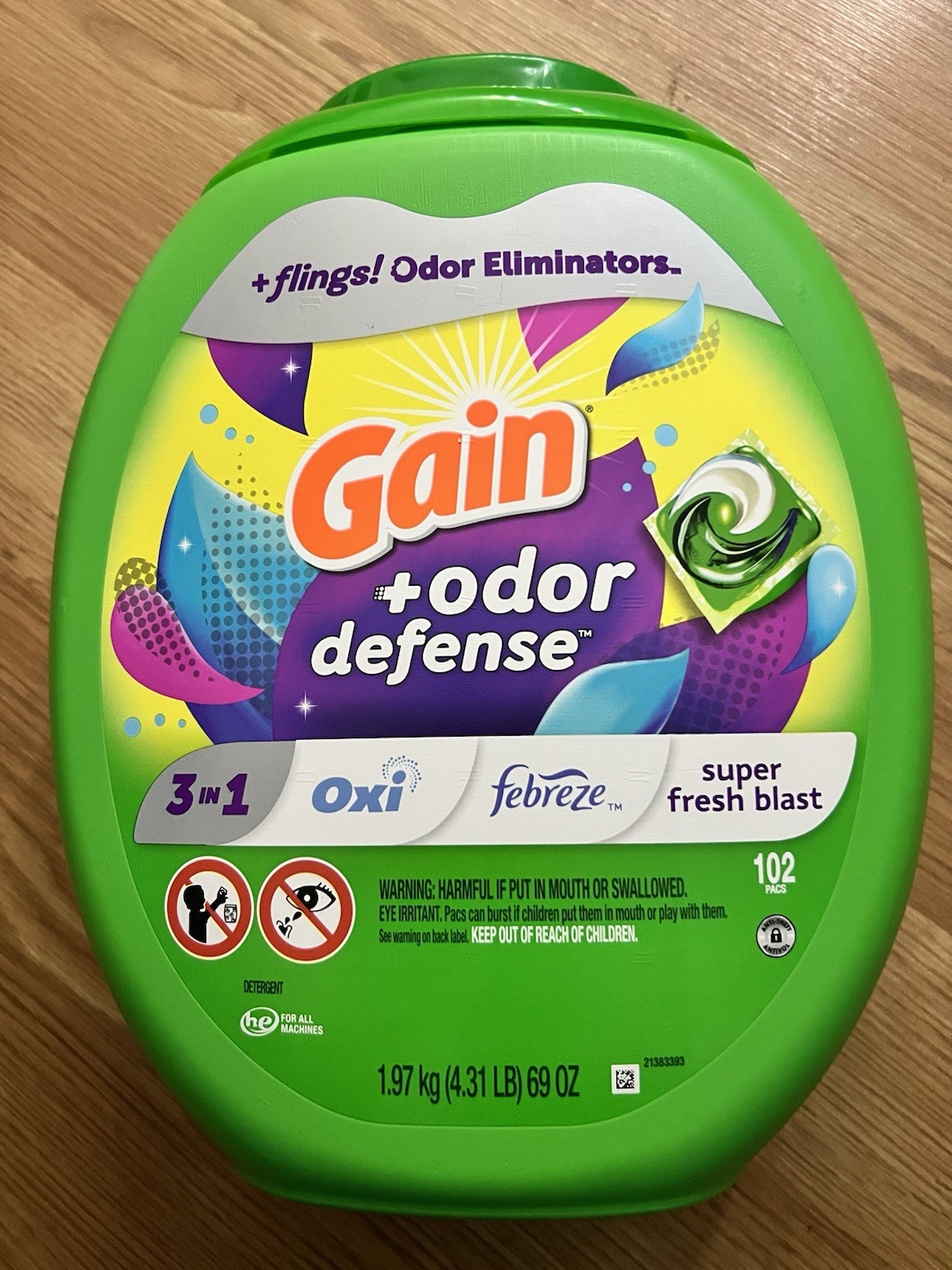 Gain Odor Defense 3 in 1 Oxi Febreze Super Fresh Blast Detergent Capsules 102ct