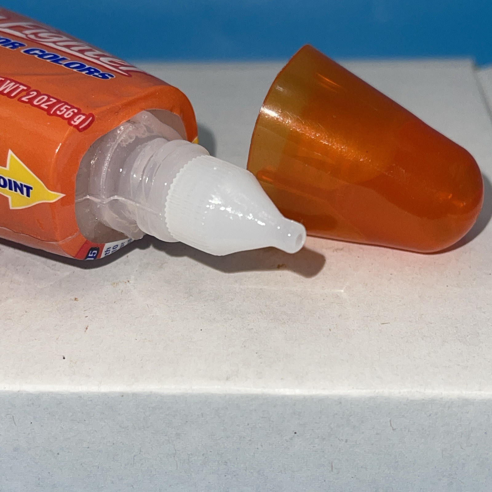 Clorox 2 Stain Fighter Laundry Pre-Treater Gel Dual-Tipped 2 Oz Stain Remover