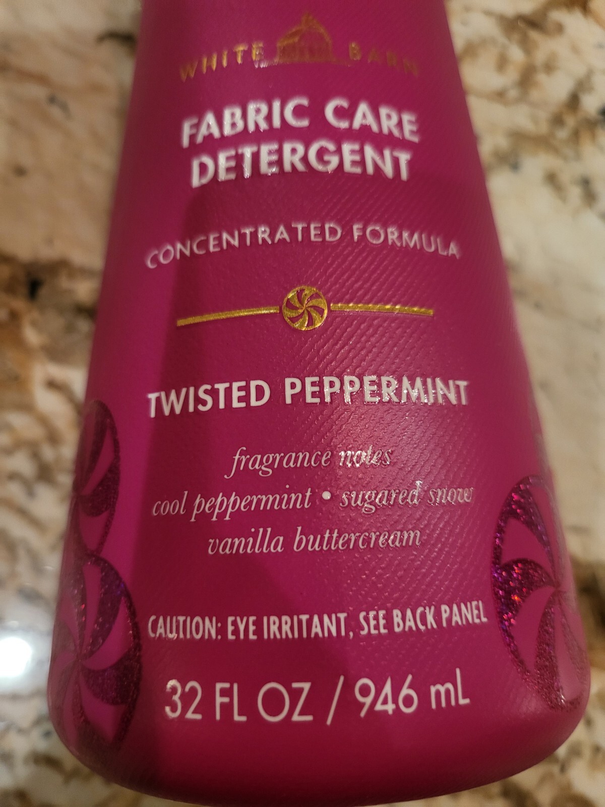 Bath Body Works White Barn TWISTED PEPPERMINT Laundry Fabric Care Detergent 32oz
