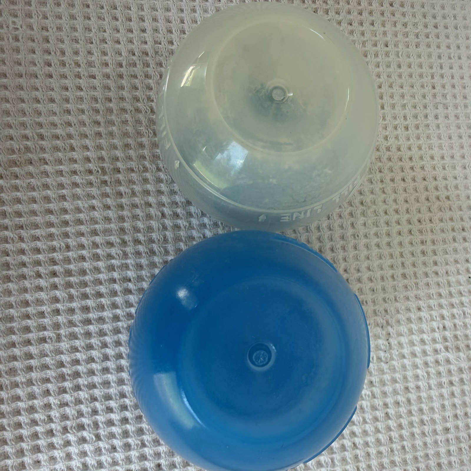 2 Vintage Ultra Downy Ball Fabric Softener Dispenser Set of 2