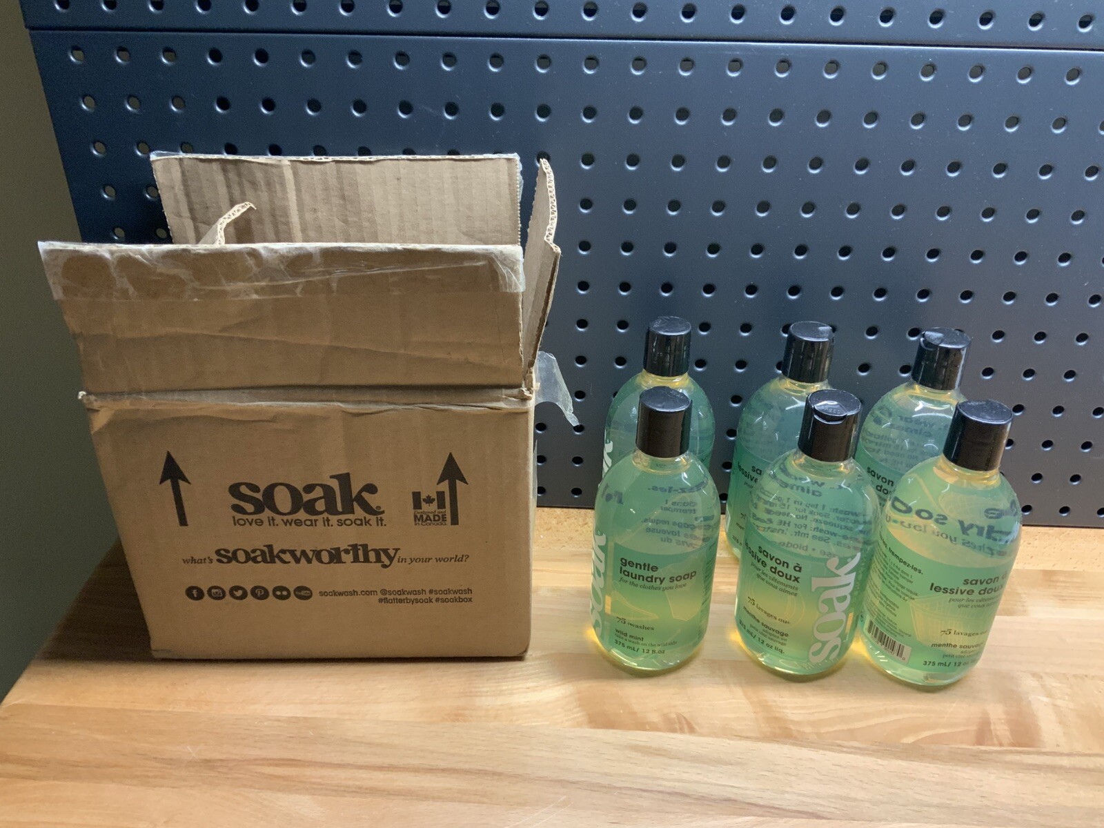 SOAK Gentle Laundry Soap 75+ Washes 375ml/12 Fl Oz Wild Mint