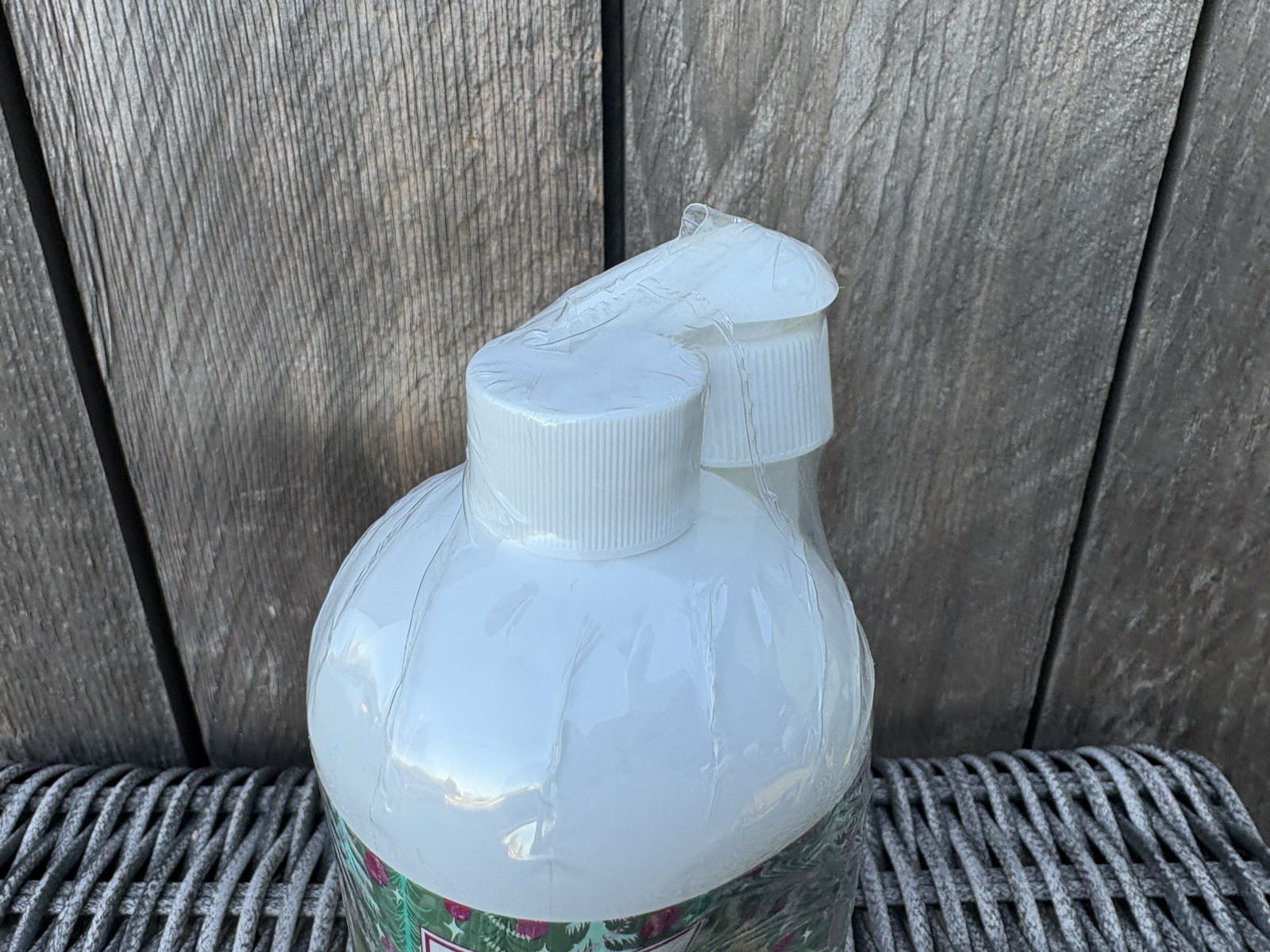 New Scentsy Laundry Liquid Cranberry & Tinsel 20 Fl Oz / 591 ml W Pump