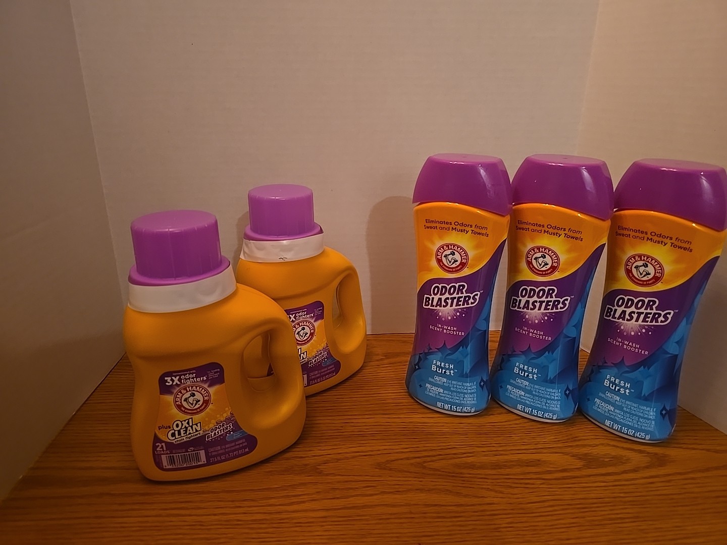 Oxi CLEAN Oder Blasters Bundle With 2 Liquid Laundry Detergents 3 Scent Boosters