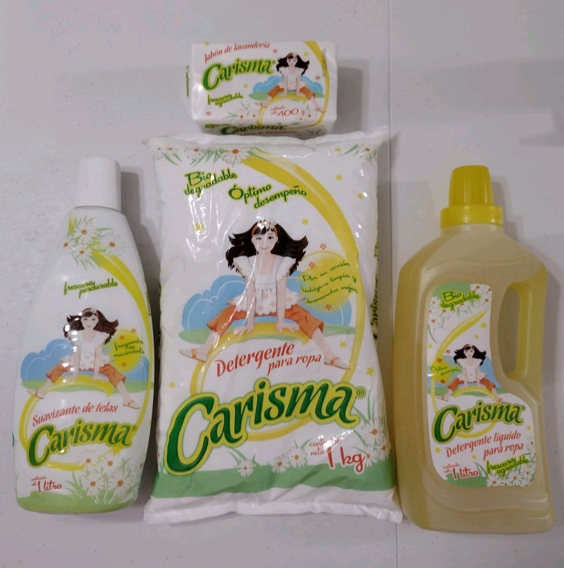 4X CARISMA DETERGENTE LIQUIDO , 1 BOLSA DE POLVO , 1 SUAVIZANTE 1 JABON BARRA