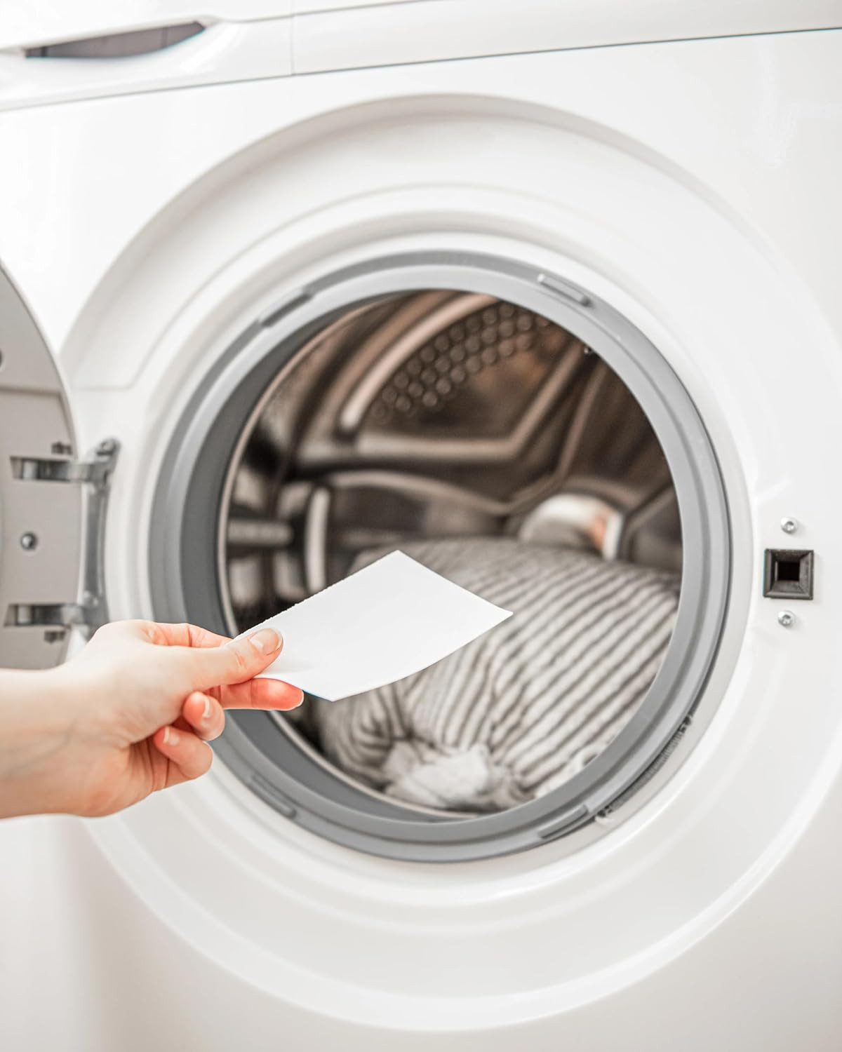 Laundry Detergent Sheets – Fresh Linen – No Plastic Jug (60 Loads) 30 Sheets