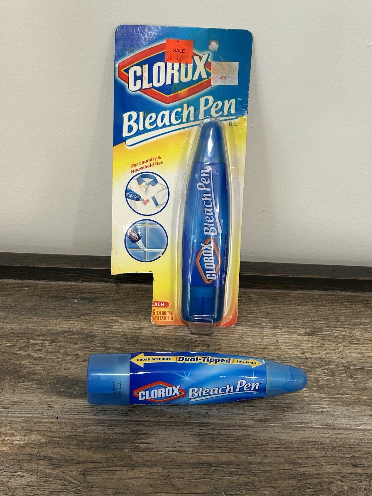 Clorox Bleach Pen Gel Dual Tipped Sealed 2 Oz Discontinued 1 Sealed 1 Unused