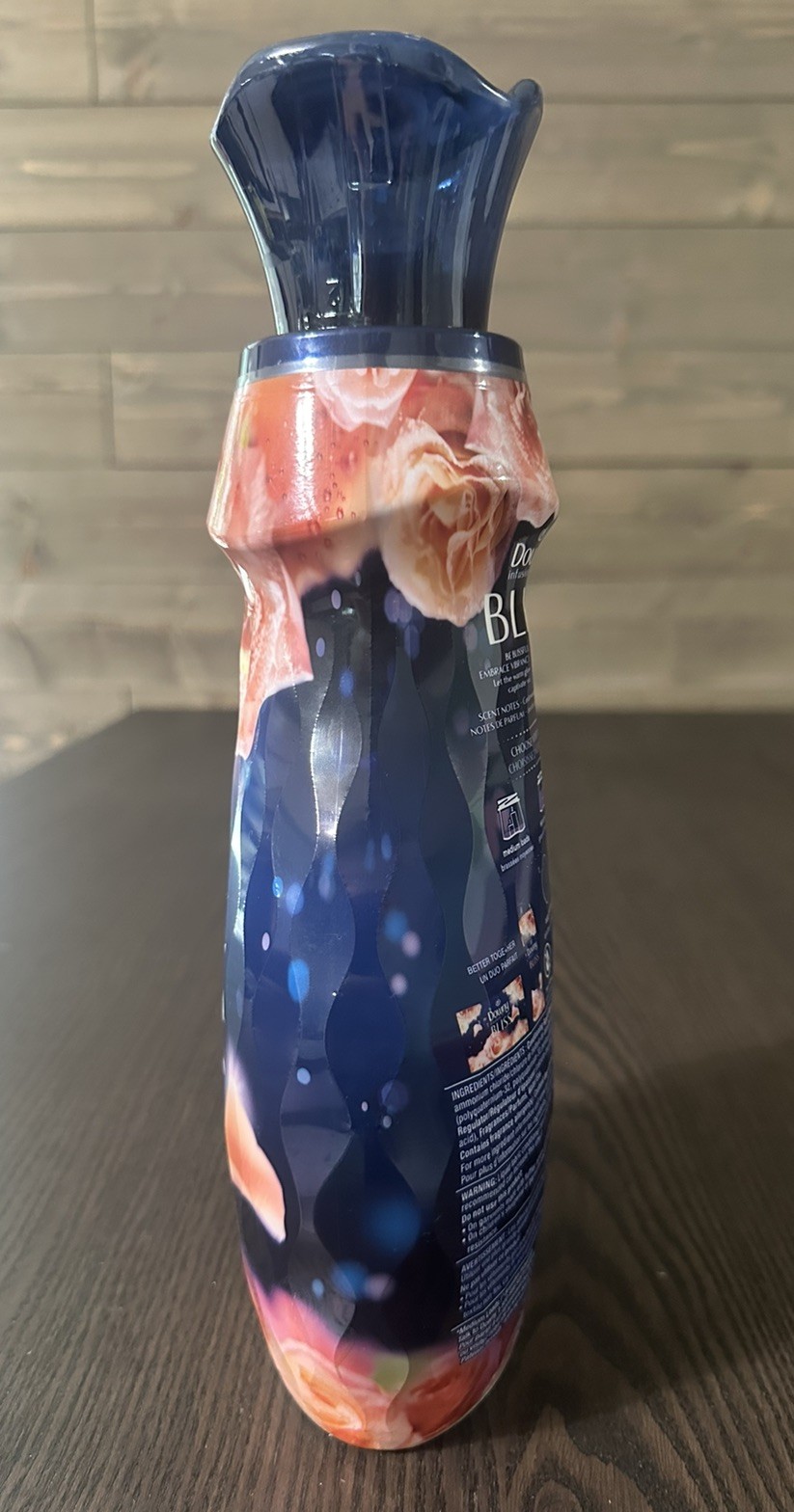 Downy Infusions Bliss Sparkling Amber & Rose Fabric Softener 32 FL OZ, NEW