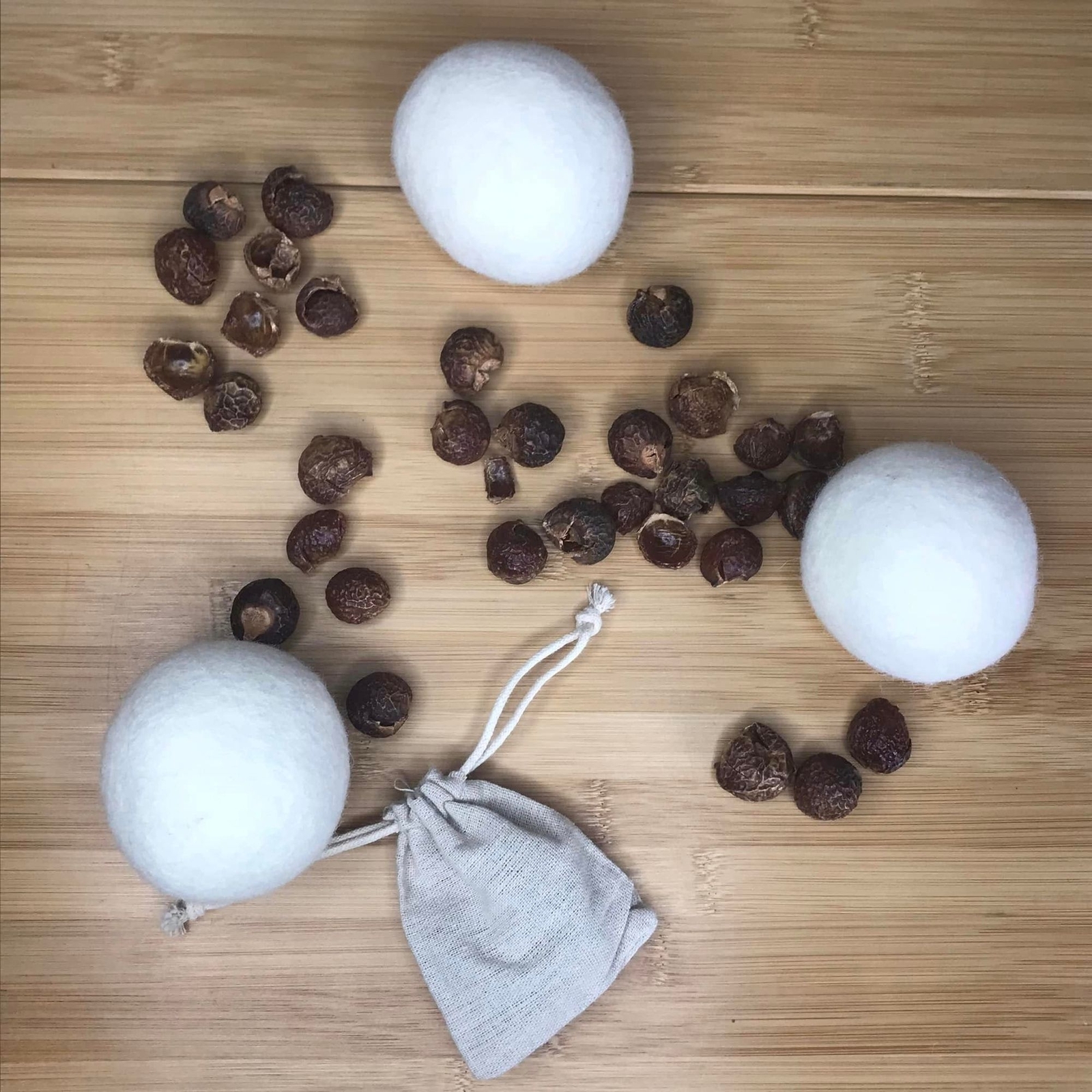 Organic Soap Nut Berry (1lb) & 6 Dryer Ball Combo Chemical Free Sustainable
