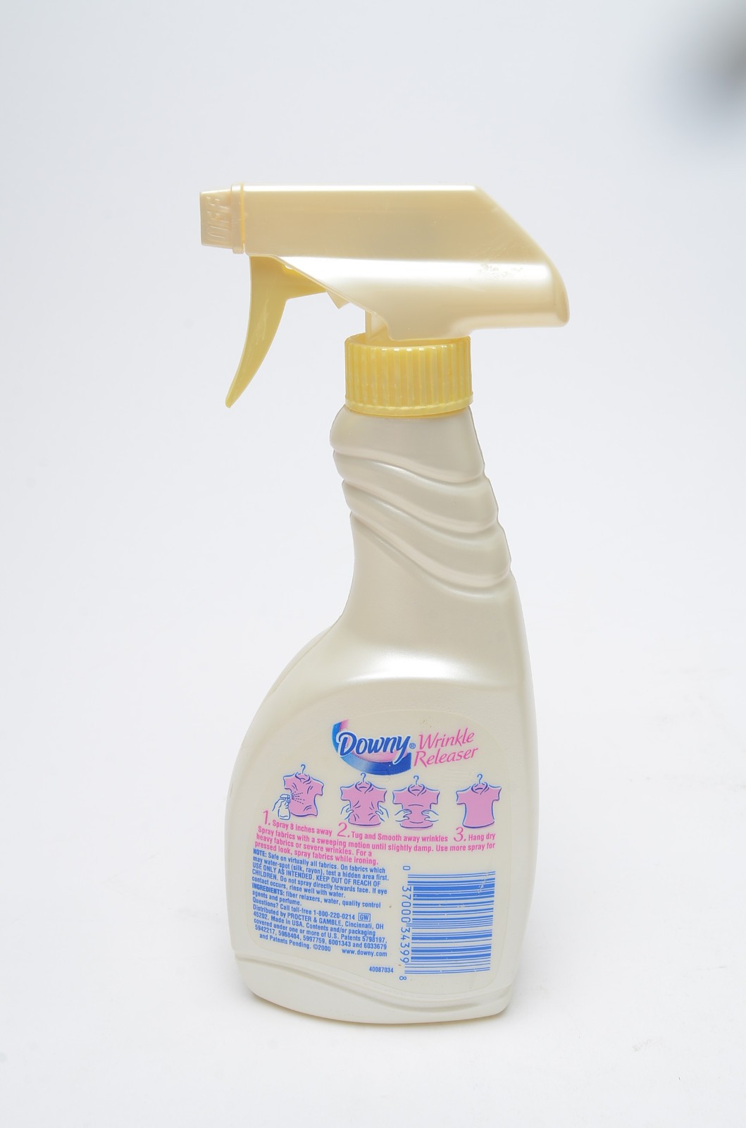 Vintage 2000 Downy Wrinkle Releaser Spray Light Freshness Original Formula 16.9