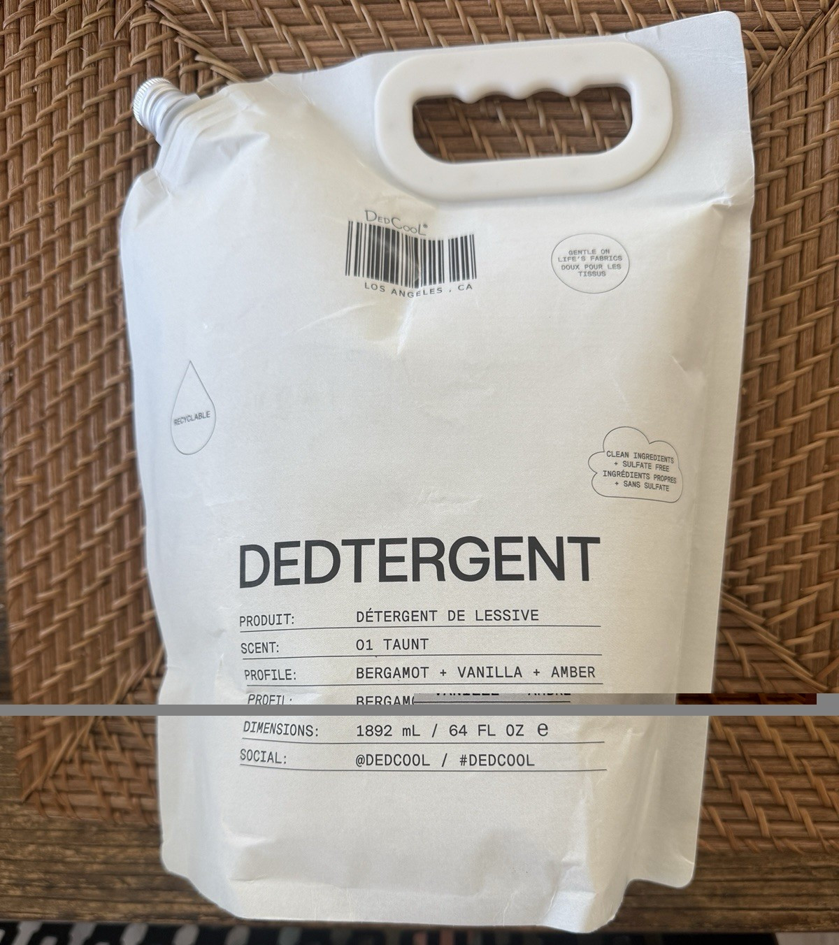 DedCool Dedtergent Liquid Laundry Detergent Refill Pouch 01 Taunt 64 fl oz