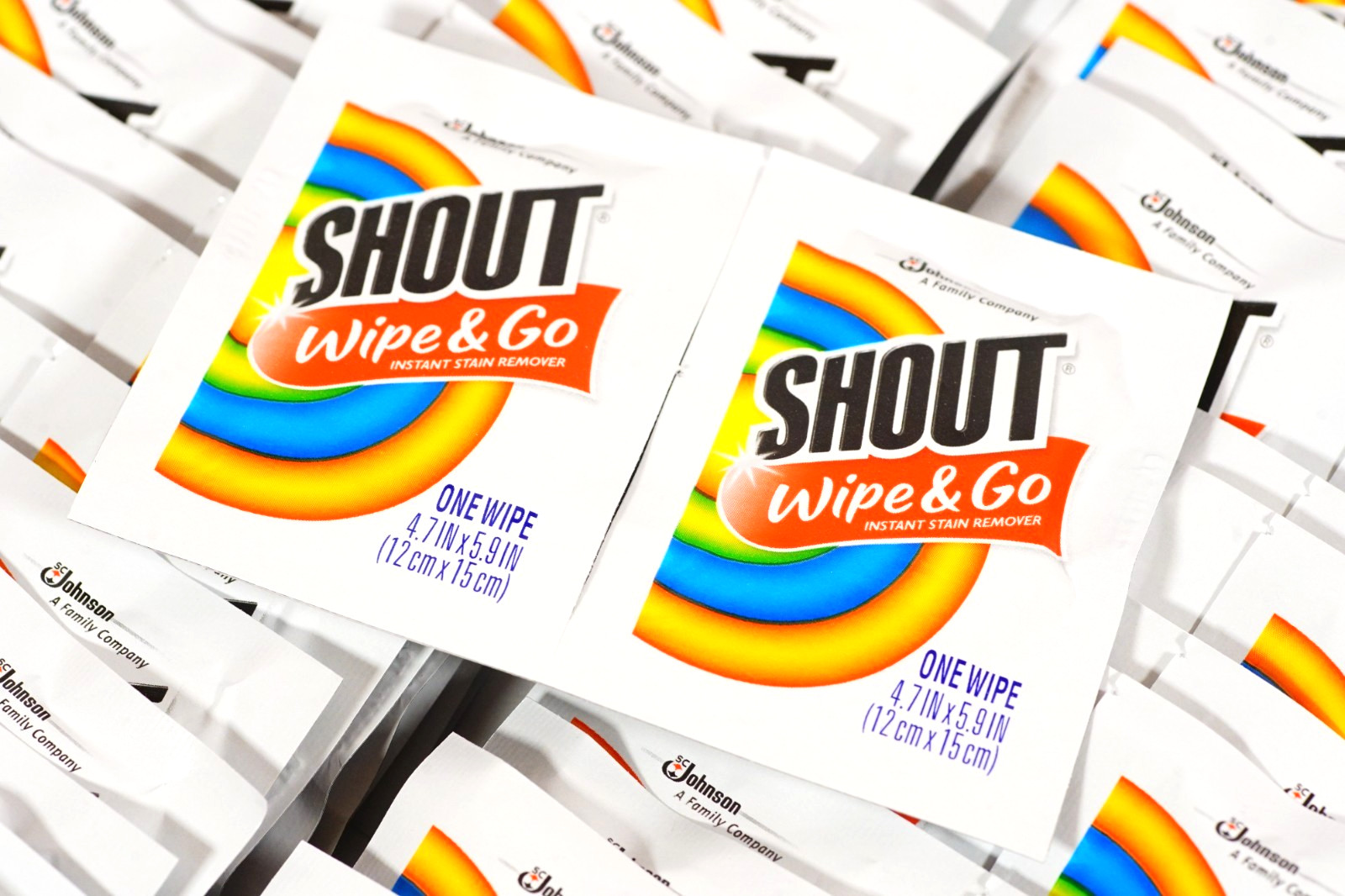 SHOUT Wipe & Go Stain Remover 80pcs One Wipe Packets SC Johnson 686661