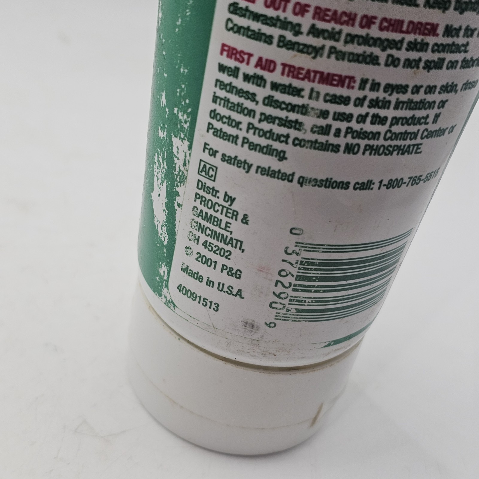 Cascade Plastic Booster Vintage 2001 Recommended Tupperware 6.8 Oz 90% Full