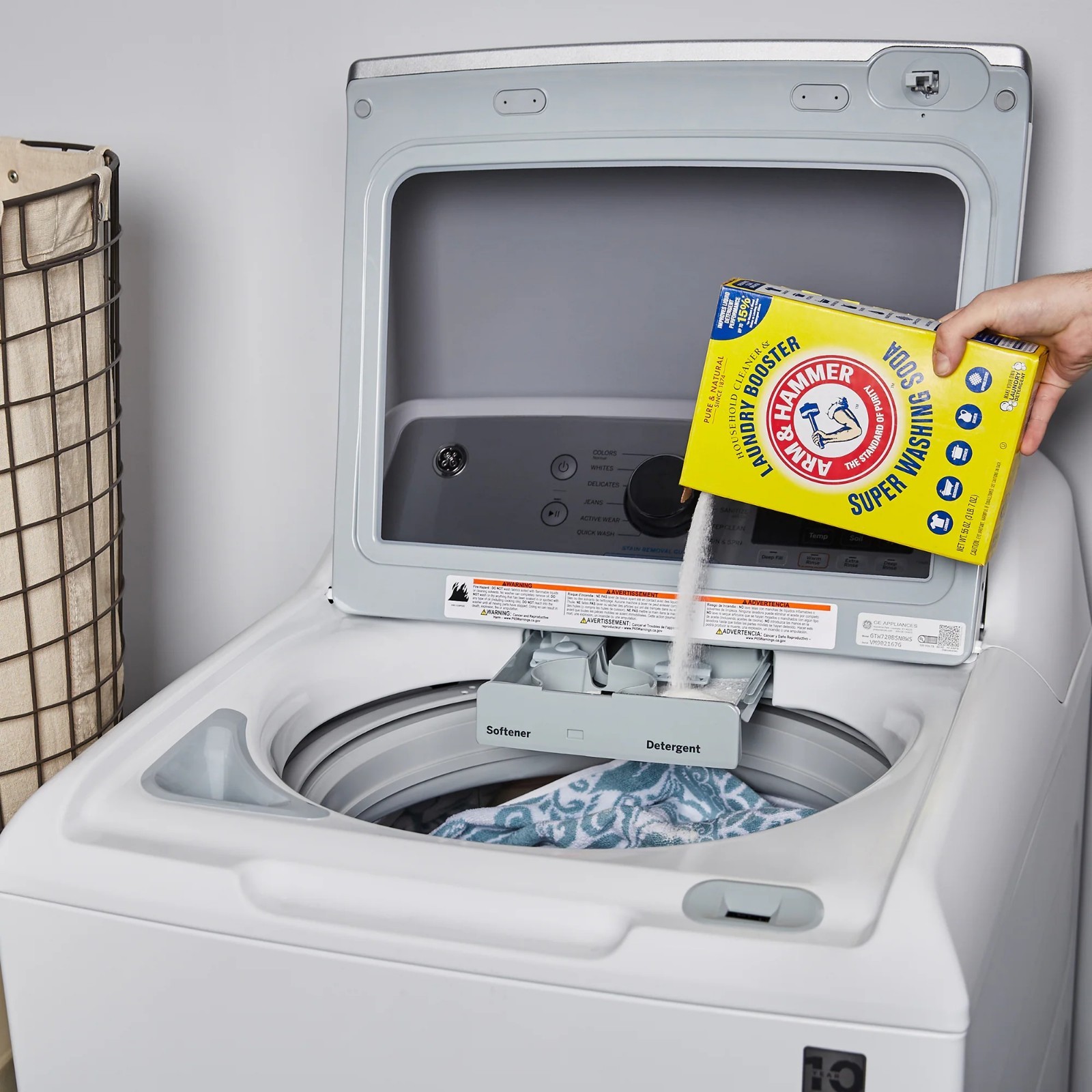 Arm & Hammer Super Washing Soda Detergent Booster & Household Cleaner, 55oz