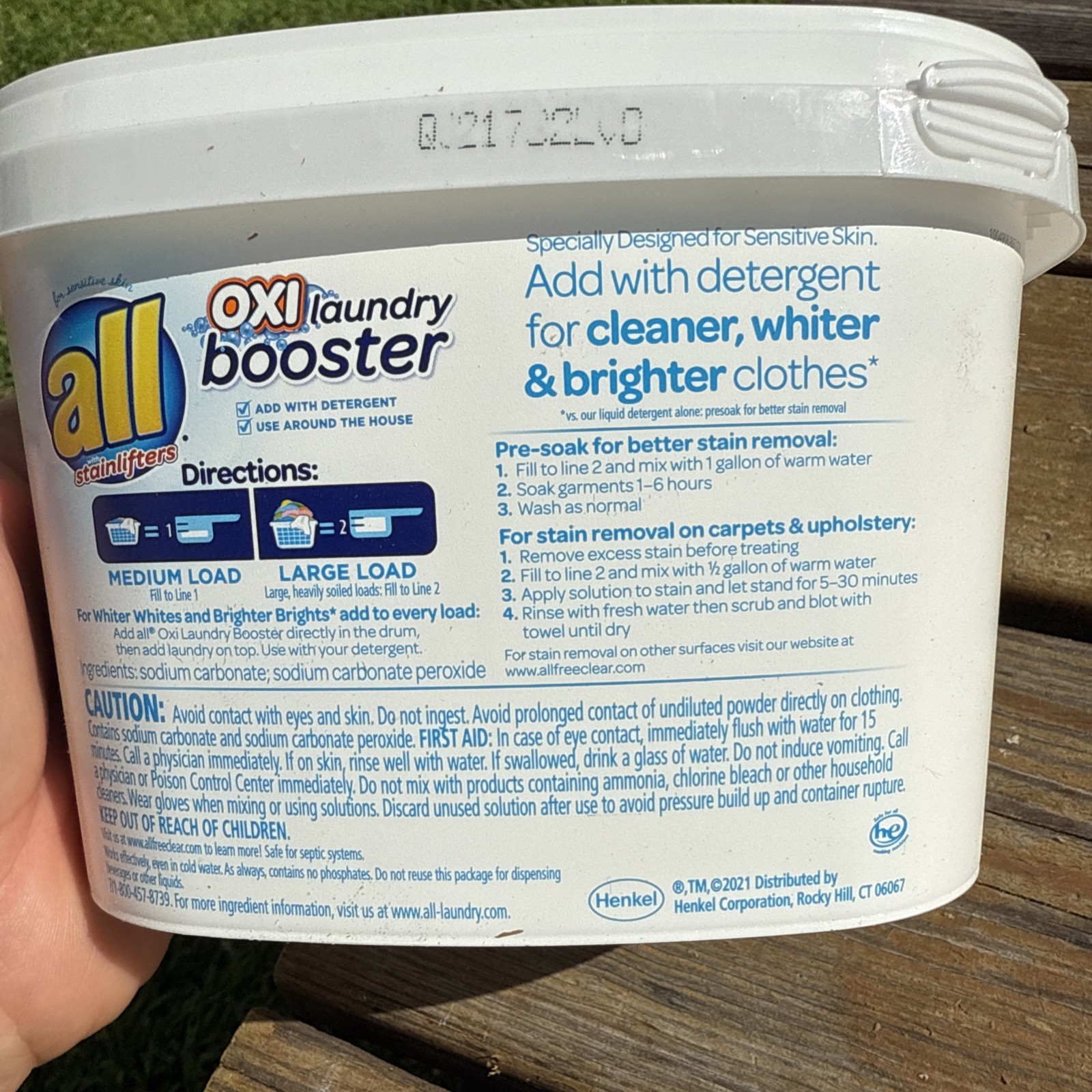 All OXI Laundry Booster for Sensitive Skin, Free Clear, 52 Ounces, 48 Loads