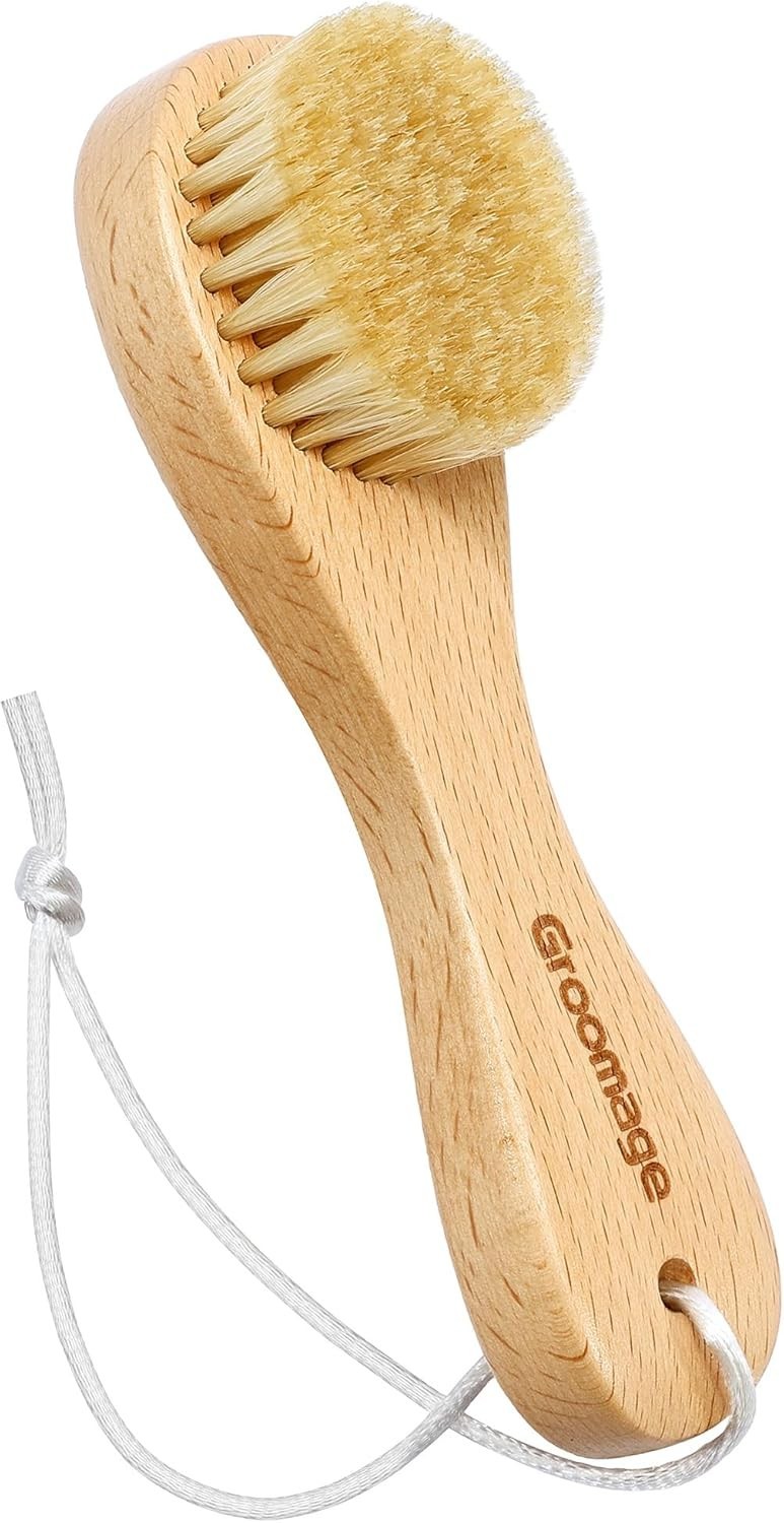 Soft Bristle Cleaning Brush for Fabrics – Gentle Stain Removal with Beech Handle