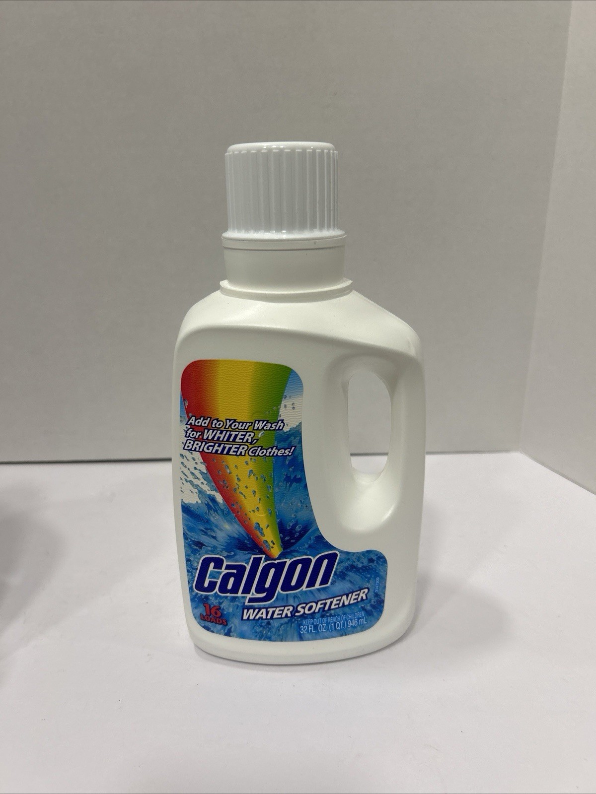 Calgon Water Softener For Whiter Brighter Clothes 32 oz Lot 2