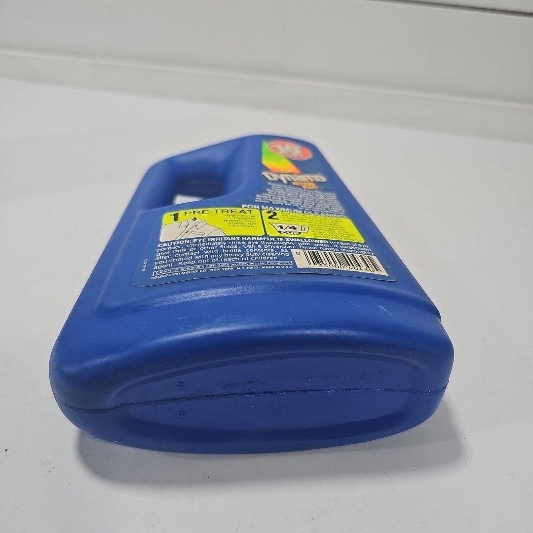 Vtg 32oz Dynamo Action Plus Heavy Duty Laundry Detergent NOS TV Movie Prop Retro