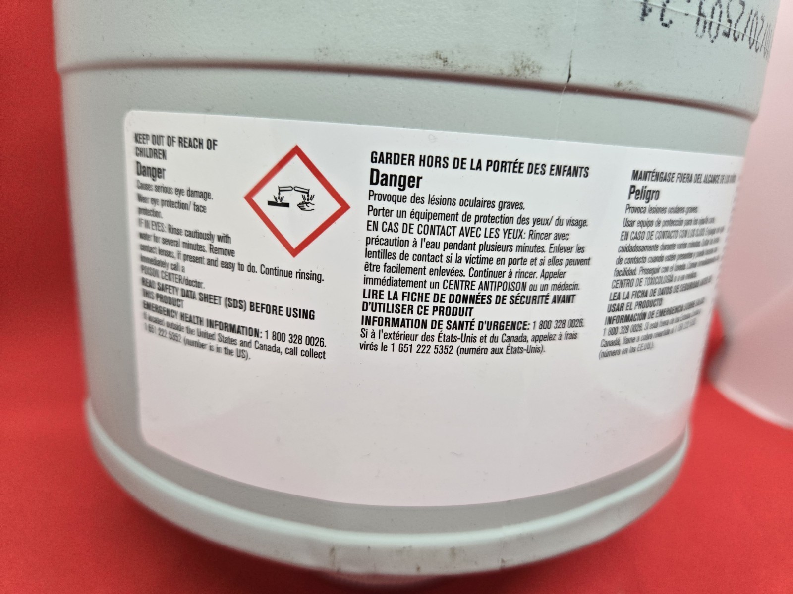 Ecolab 6101756 Aquanomic 2.0 Low Temp Laundry Solid Clearly Soft Plus- 6lb