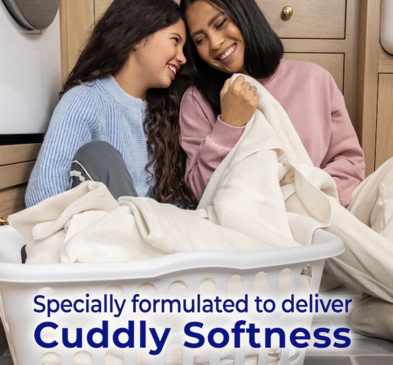 Snuggle Blue Sparkle Fabric Softener Liquid 181 Loads 123.1 -fl oz New Sealed