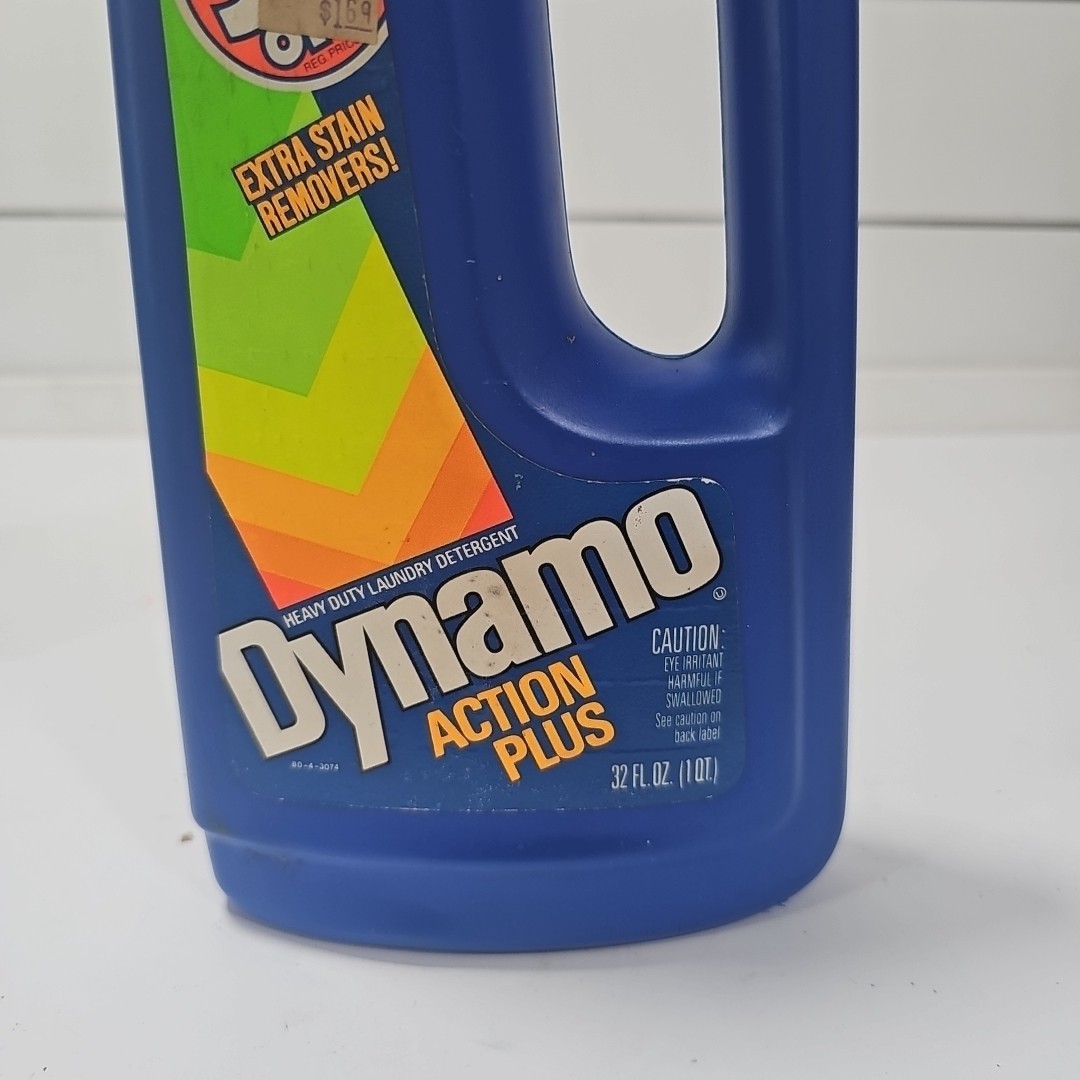 Vtg 32oz Dynamo Action Plus Heavy Duty Laundry Detergent NOS TV Movie Prop Retro