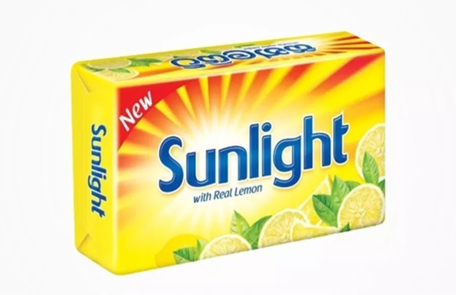 SUNLIGHT Laundry Bar Soap Fresh Lemon Scent 110g x 4 | Budget Pack |