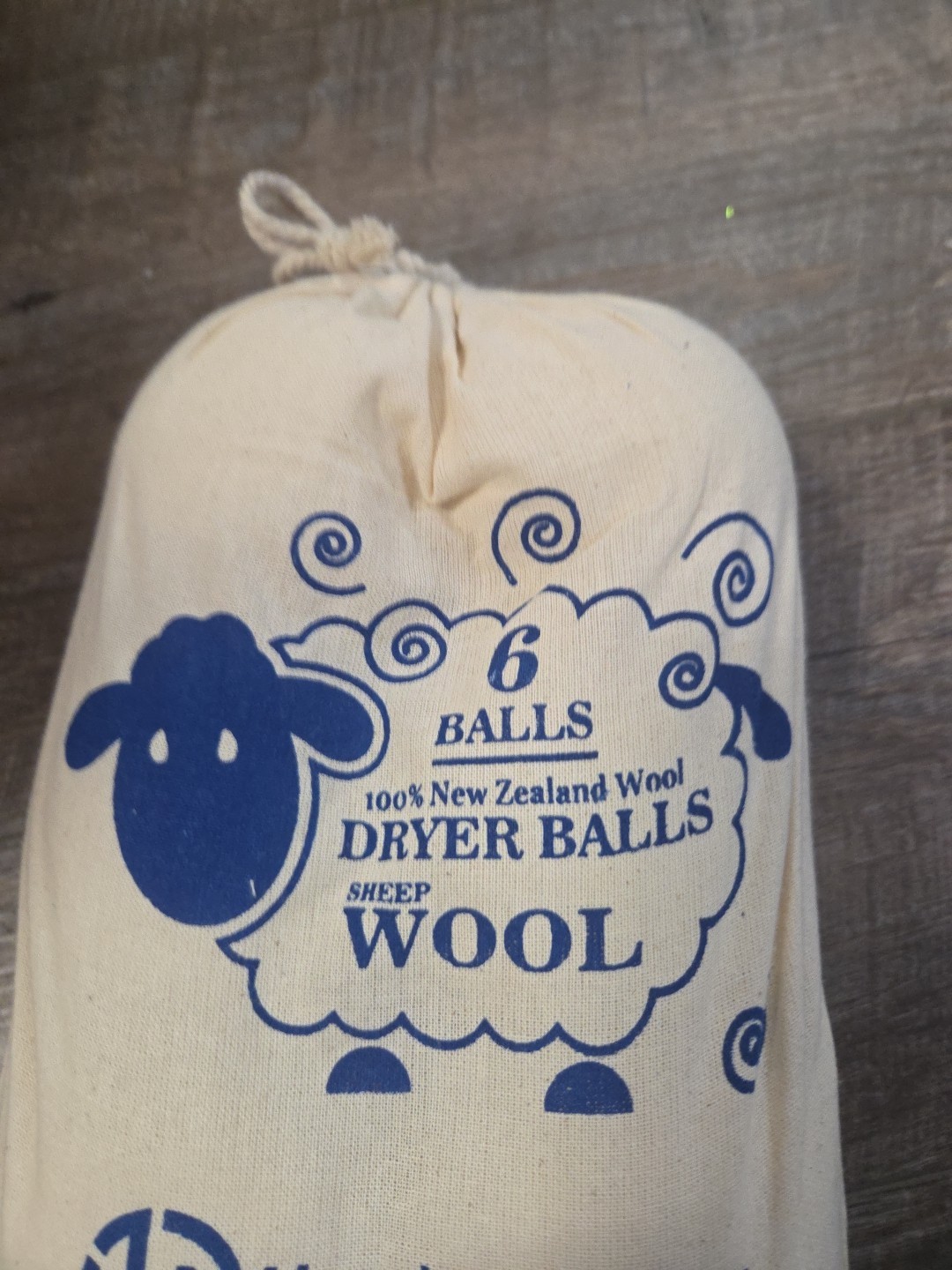 NEW Handy Laundry 100% New Zealand Sheep Wool Dryer Balls – 6 Wool Balls