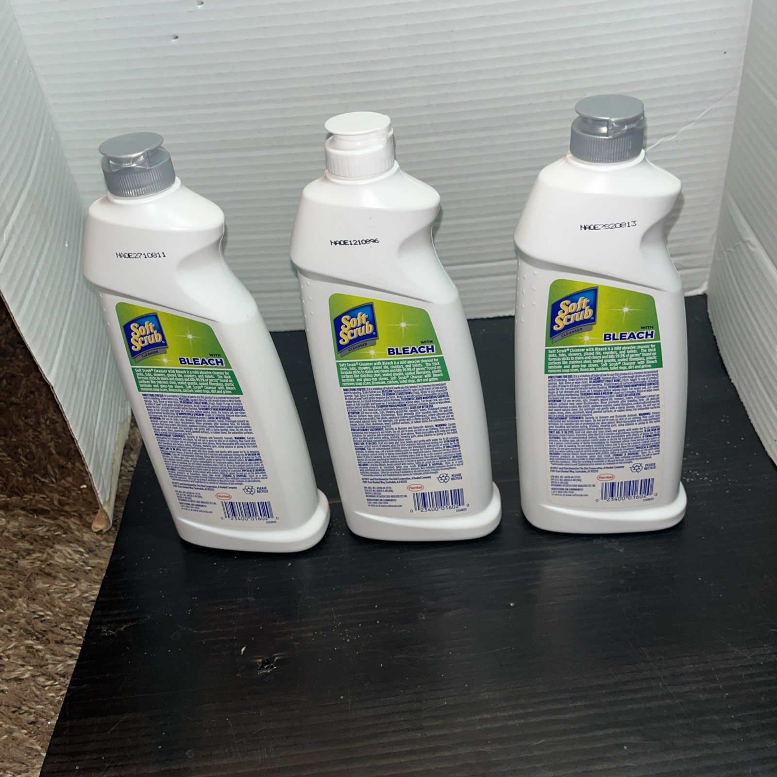Lot Of 3 Soft Scrub with Bleach Antibacterial Multi Surface Cleanser – 24 oz