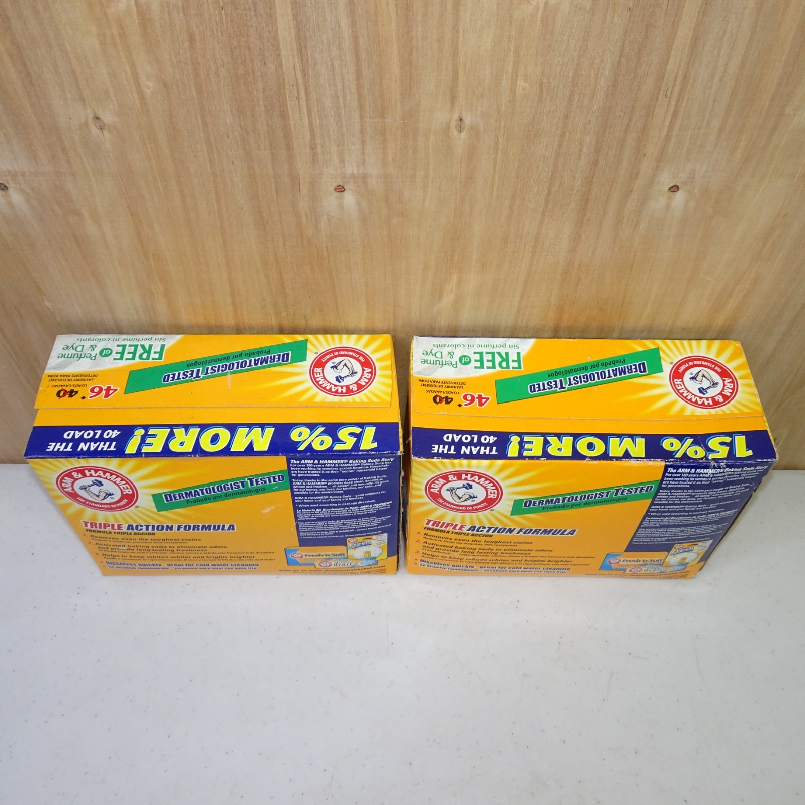 Arm Hammer Free & Clear 46 Loads Concentrated Powder Laundry Detergent Hard READ