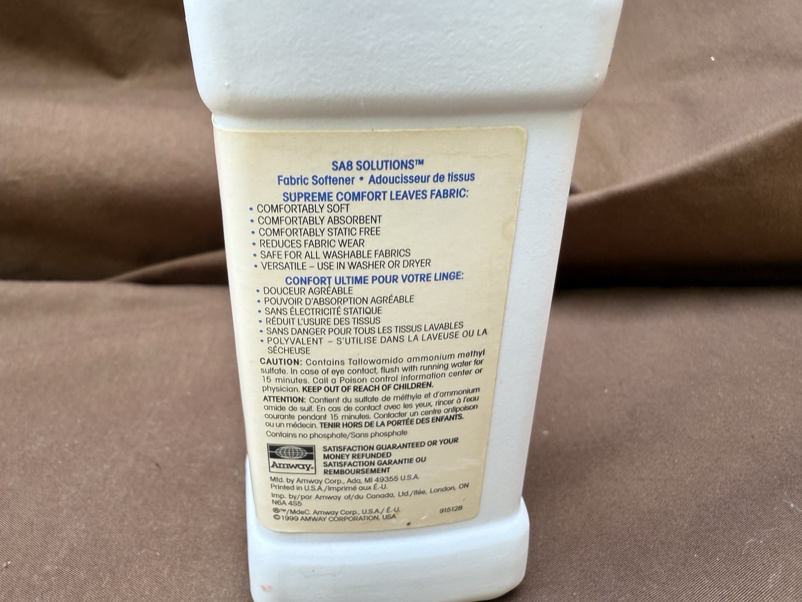 NOS 1999 Amway SA8 Solutions Concentrated Fabric Softener 8.4 oz. Movie Prop HTF