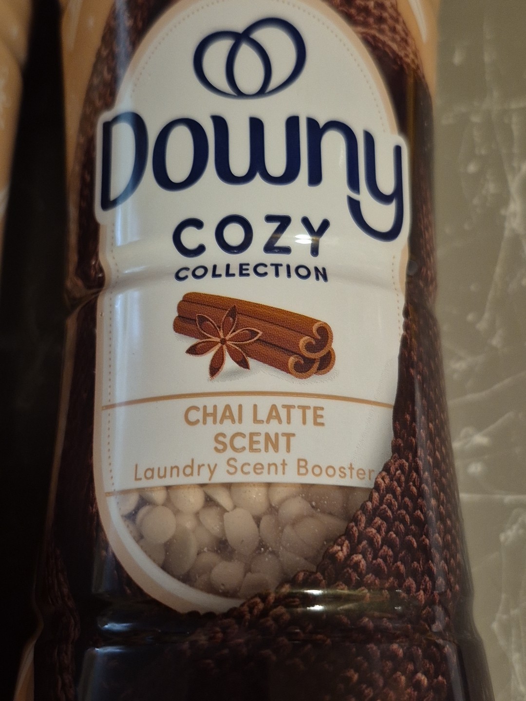 Downy Cozy Collection CHAI LATTE Laundry Scent Booster 7.8oz Lot of 2