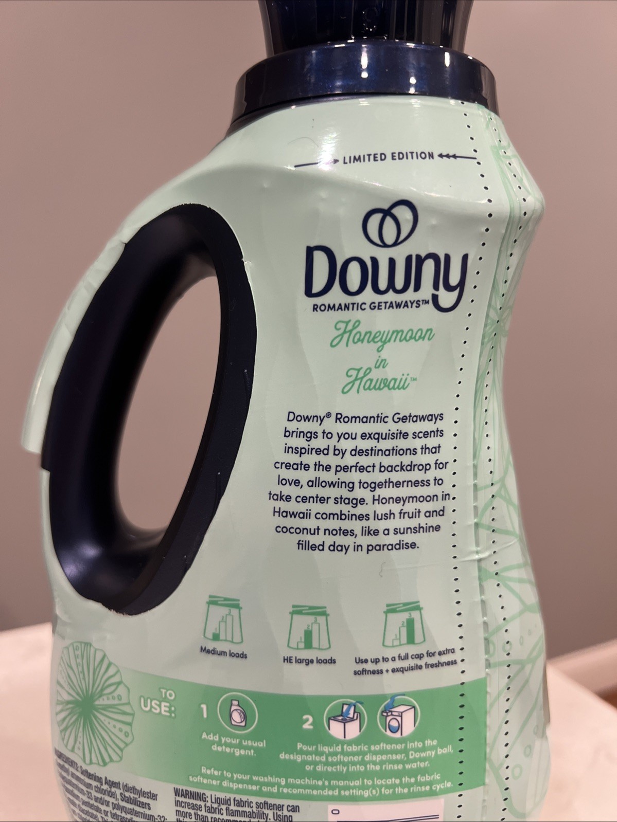 Downy Romantic Getaways Honeymoon In Hawaii Limited Edition Fabric Softener 38oz
