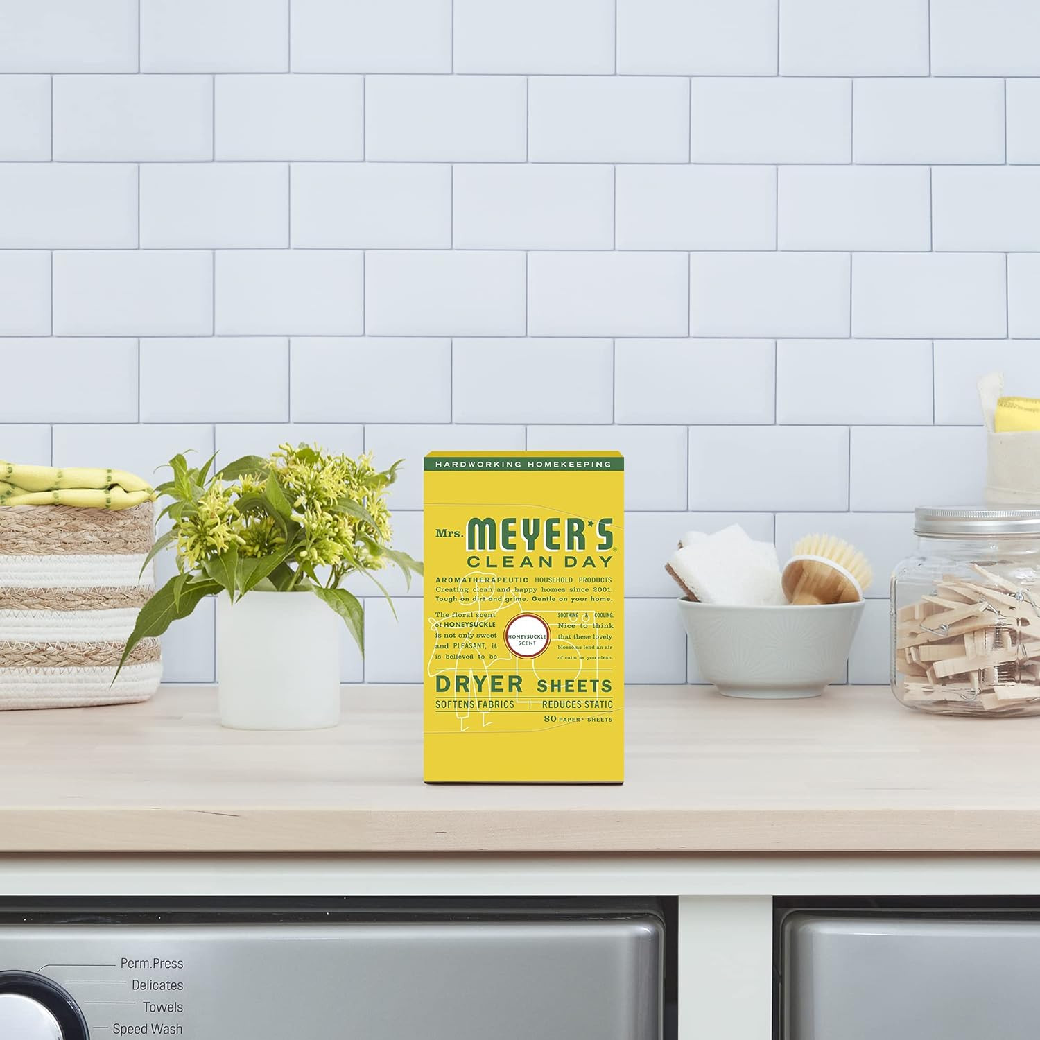 Mrs. Meyer’s Clean Day Dryer Sheets, Fabric Softener, Reduces Static, 80 Count