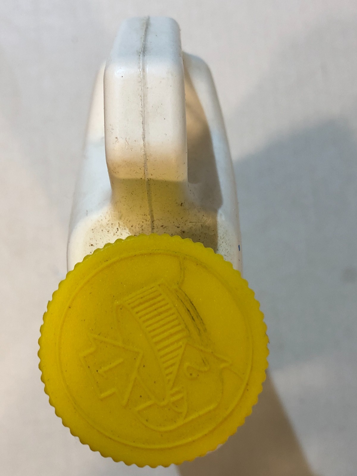 Iron Out Yellow Out Yellowing & Rust Stain Remover 1 lb 2 oz Laundry Additive