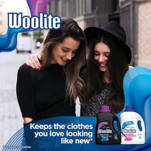 Woolite Floral Scented Darks Liquid Laundry Detergent